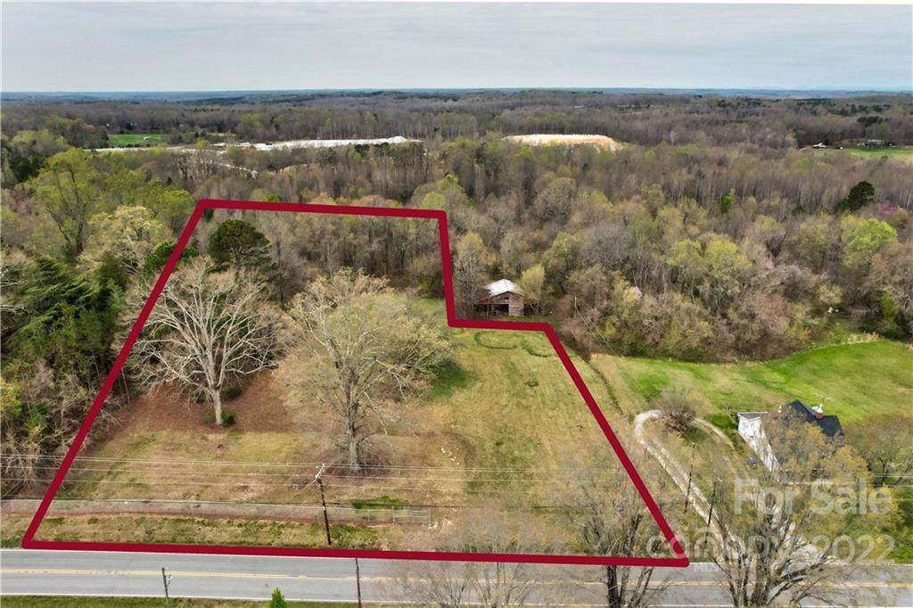 000 Cool Springs Road - Photo 1