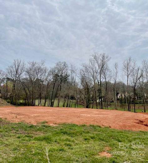 1053 10th Avenue Drive - Photo 1