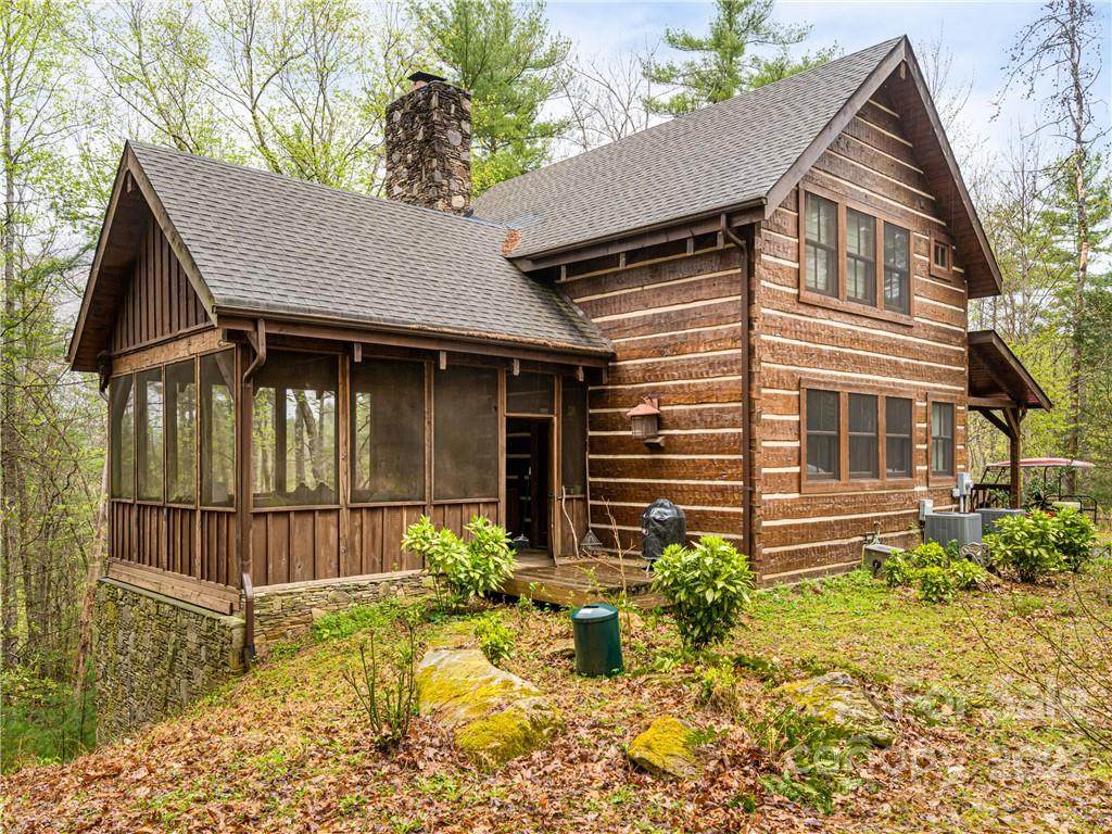 1020 Black Forest Drive - Photo 1