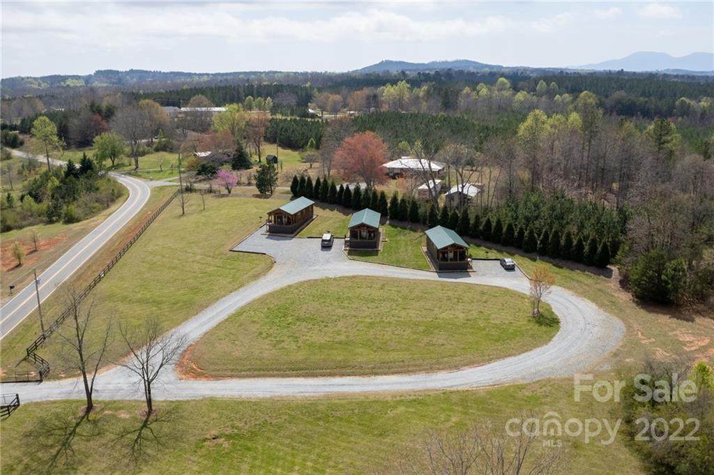 70 Pegasus Drive - Photo 1