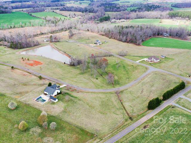 109 Vintage Woods Lane - Photo 1