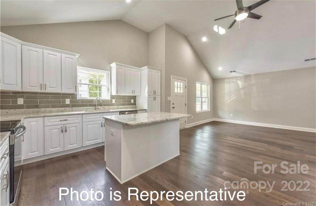 000 Nottingham Drive - Photo 1