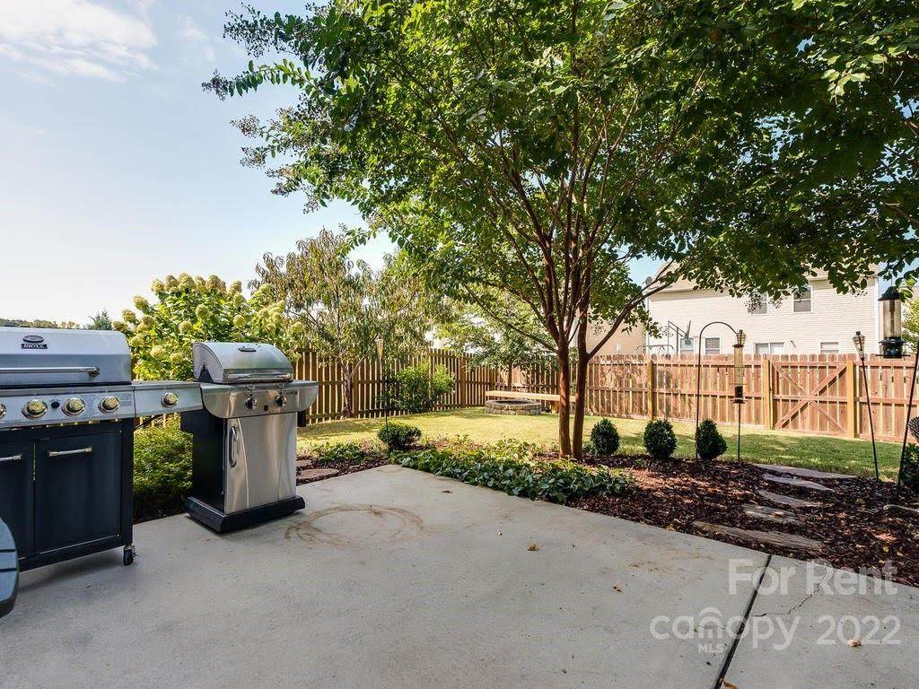 7623 Carrington Forest Lane - Photo 1