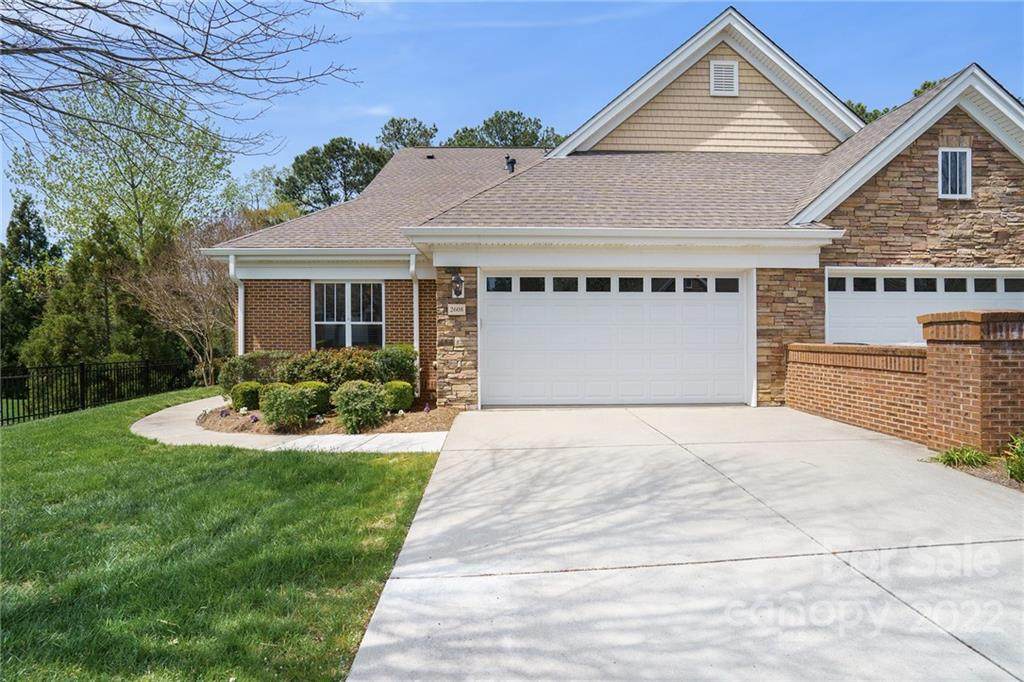2608 Bellasera Way - Photo 1