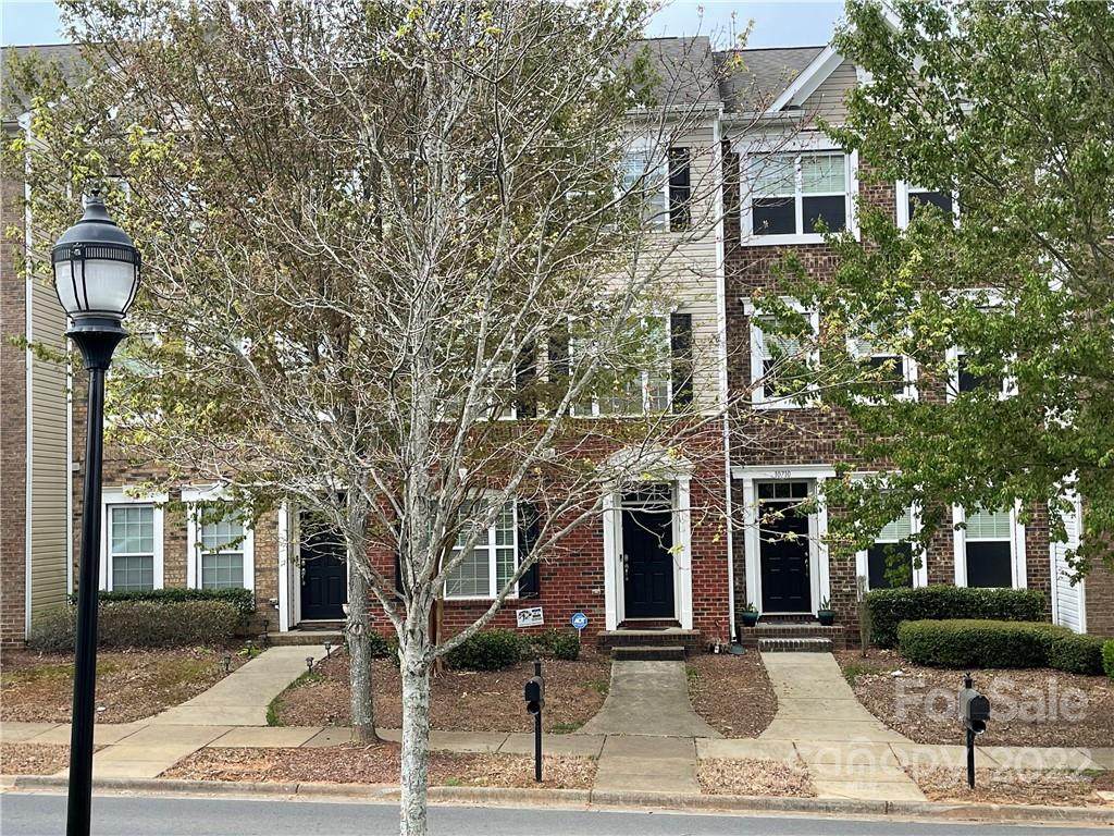 10714 Kemptown Square - Photo 1