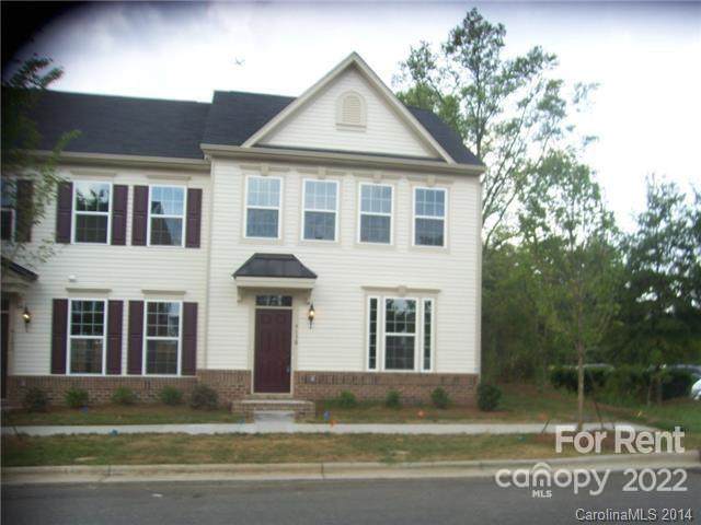 9158 Lenox Pointe Drive - Photo 1