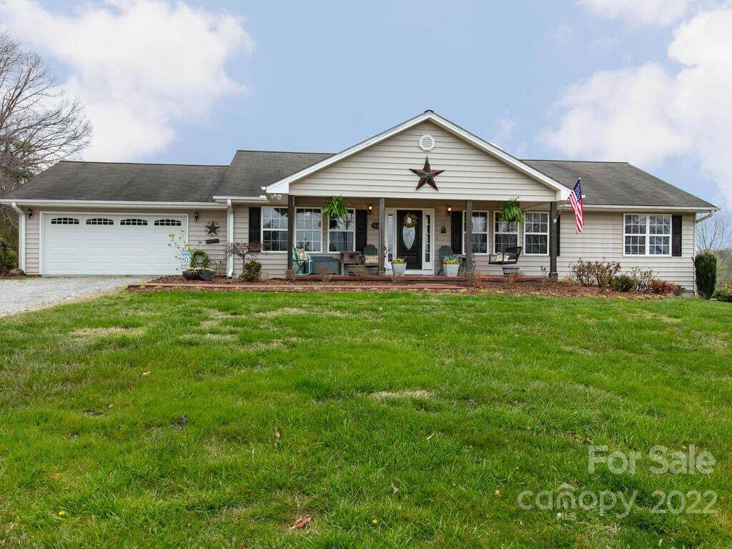 1438 Dana Road - Photo 1