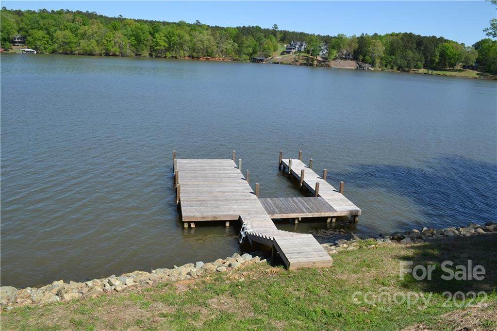 24004 Tar Heel Drive - Photo 1