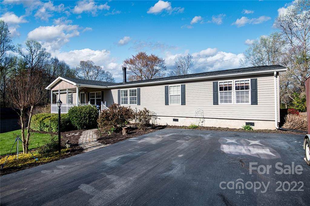 806 Hoyle Street - Photo 1