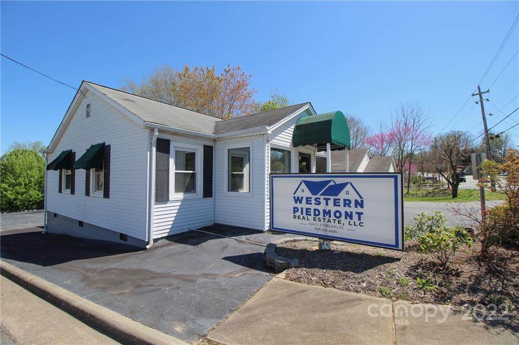 1501 Sterling Street - Photo 1