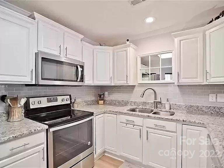 853 Southwest Drive - Photo 1