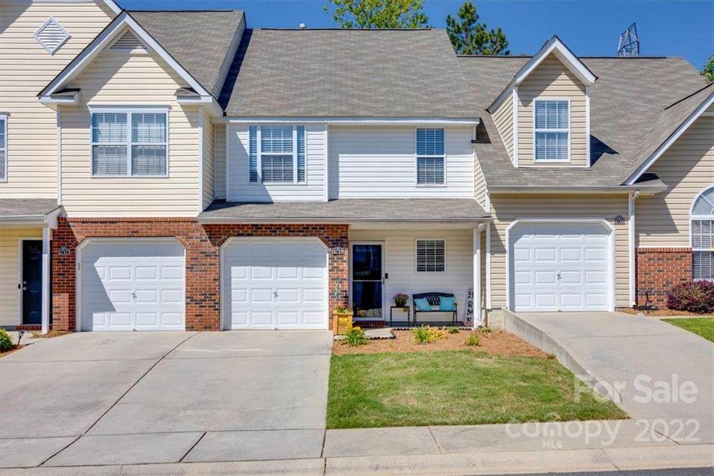 1719 Hidden Creek Drive - Photo 1