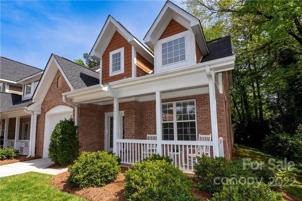 4452 Coventry Row Court - Photo 1