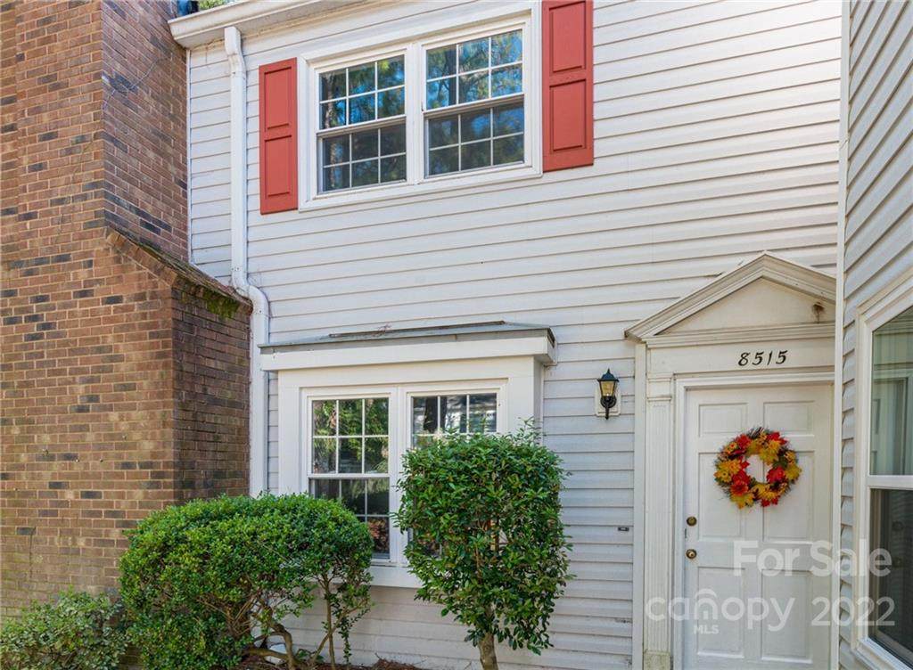 8515 Castle Pine Court - Photo 1