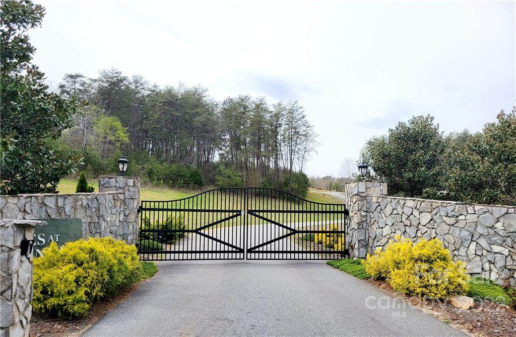 0 Hickory Loop - Photo 1