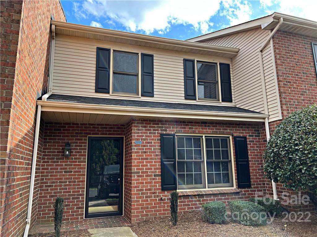 825 21st Avenue - Photo 1