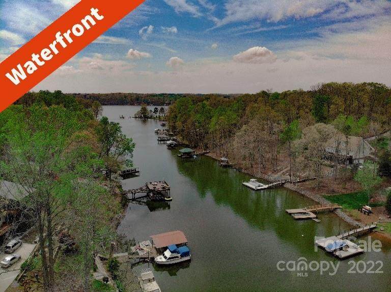 106 Hickory Point Court - Photo 1