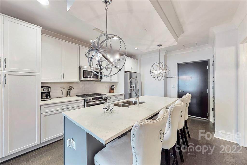 222 Caldwell Street - Photo 1