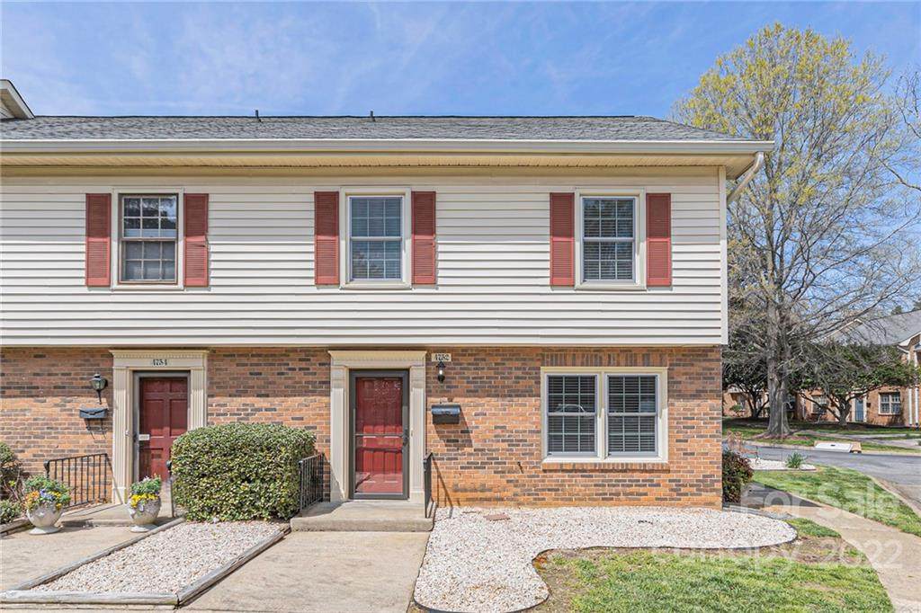 4752 Old Lantern Way - Photo 1