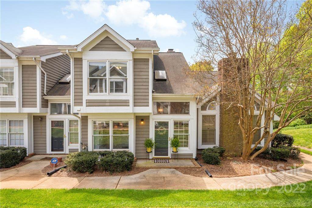 8232 Legare Court - Photo 1