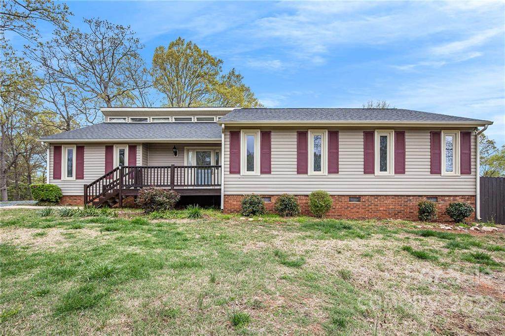 4408 Bainview Drive - Photo 1