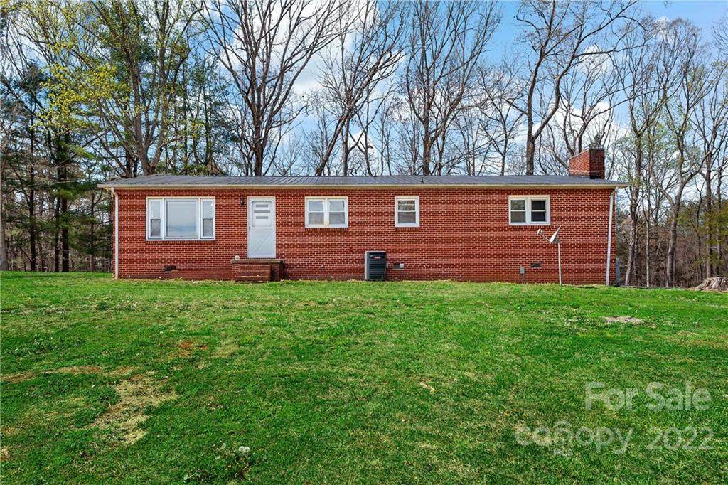 850 Zion Hill Road - Photo 1