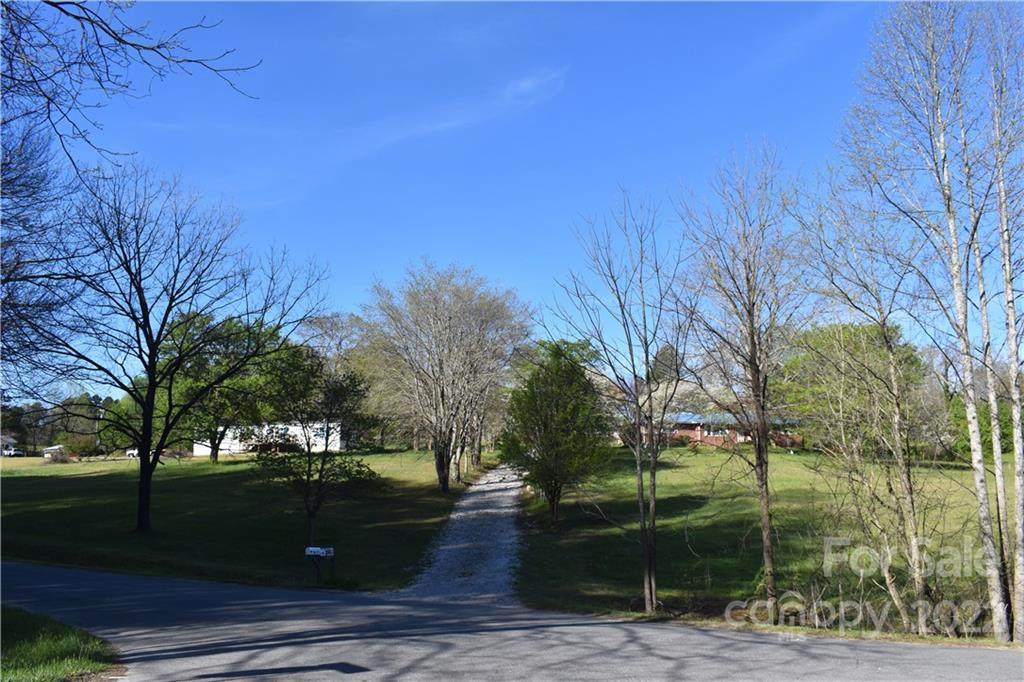 12 White Pine Drive - Photo 1
