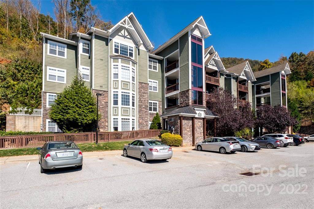 2000 Olde Eastwood Village Boulevard - Photo 1