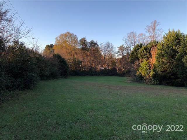 109 8th Avenue - Photo 1