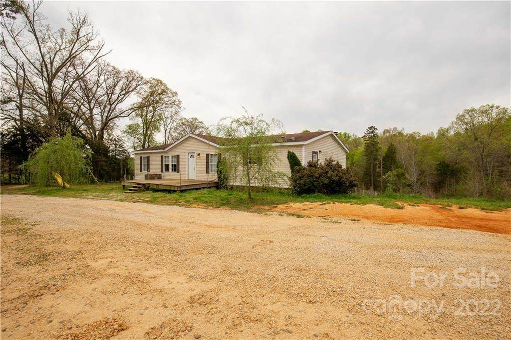 2094 Chestnut Street - Photo 1