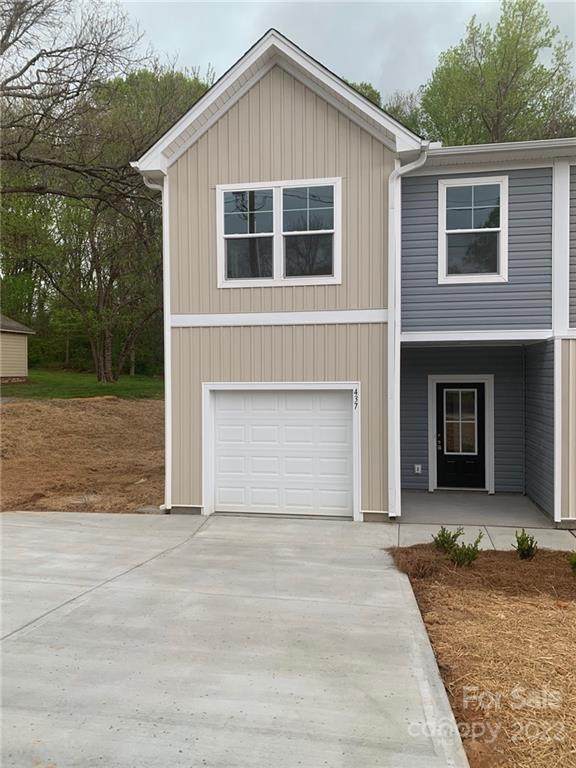 437 Salisbury Road - Photo 1