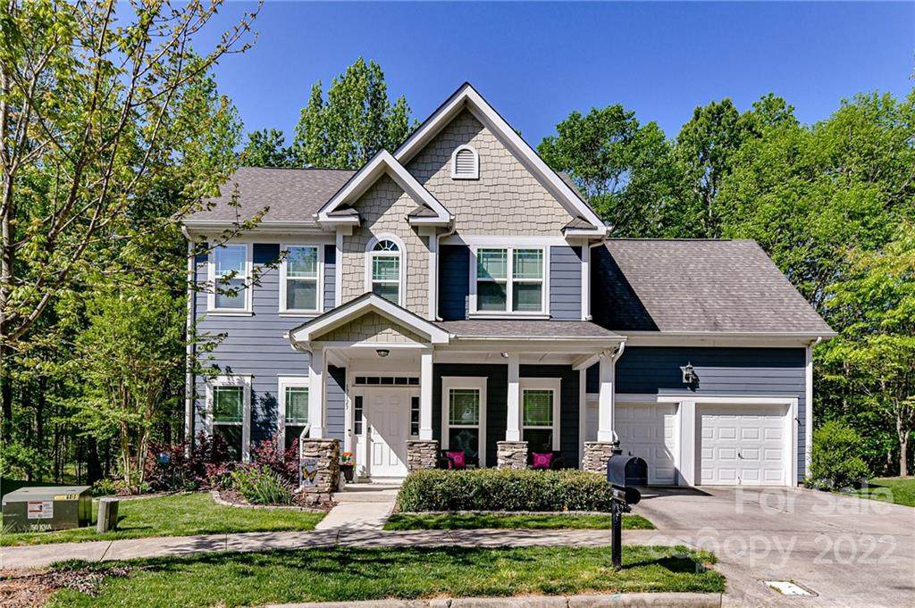 17123 Lake Path Drive - Photo 1