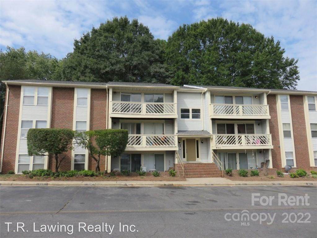 9511 Shannon Green Drive - Photo 1