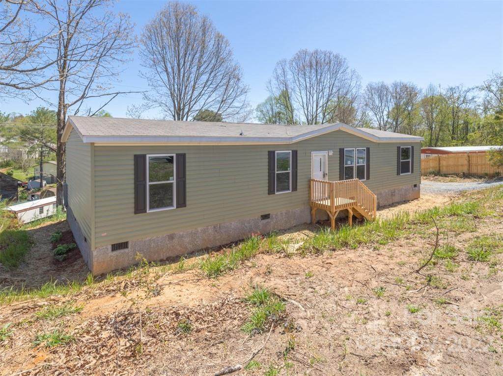 76 Hazelwood Road - Photo 1