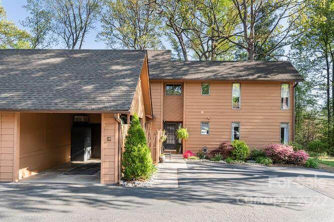 19 Village Drive - Photo 1