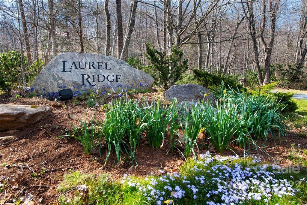 31 Lake Wood Avenue - Photo 1