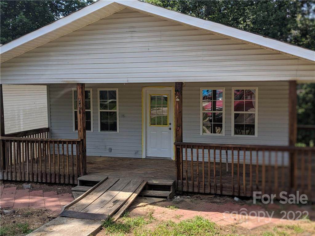 547 Lutz Avenue - Photo 1