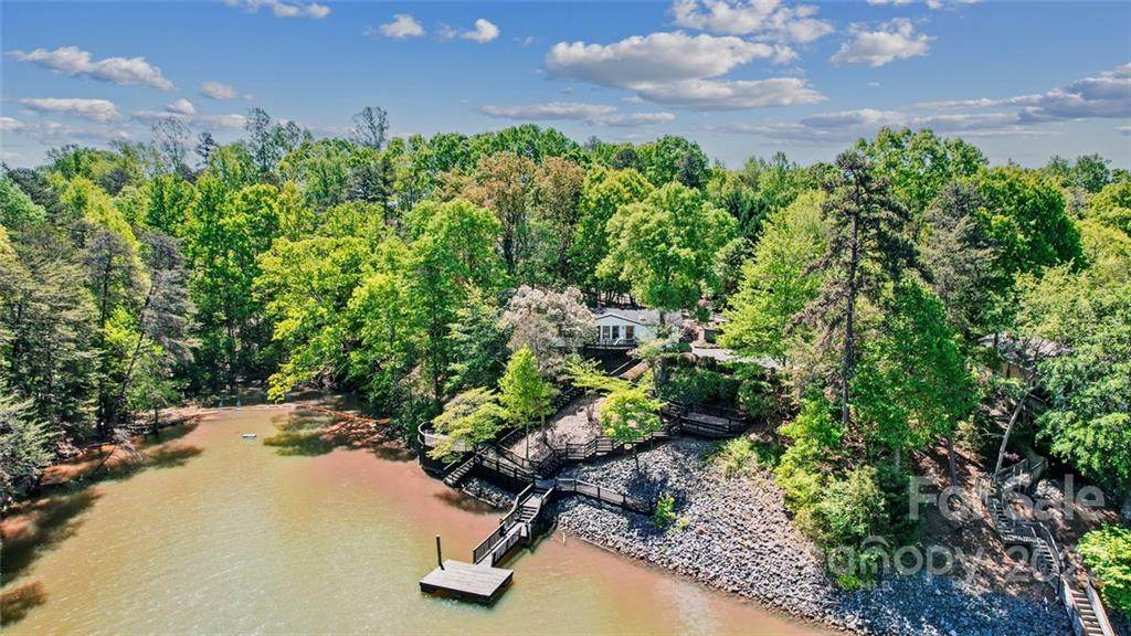 16300 Strollaway Road - Photo 1