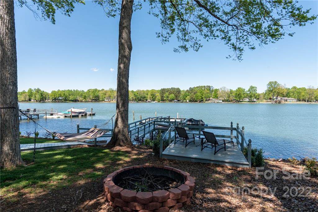 8061 Lucky Creek Lane - Photo 1