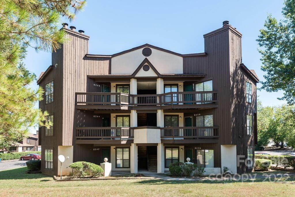 8240 Cedar Glen Drive - Photo 1