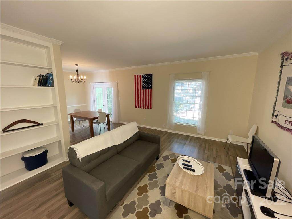 5939 Quail Hollow Road - Photo 1