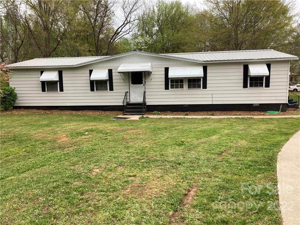 338 Wilbur Street - Photo 1