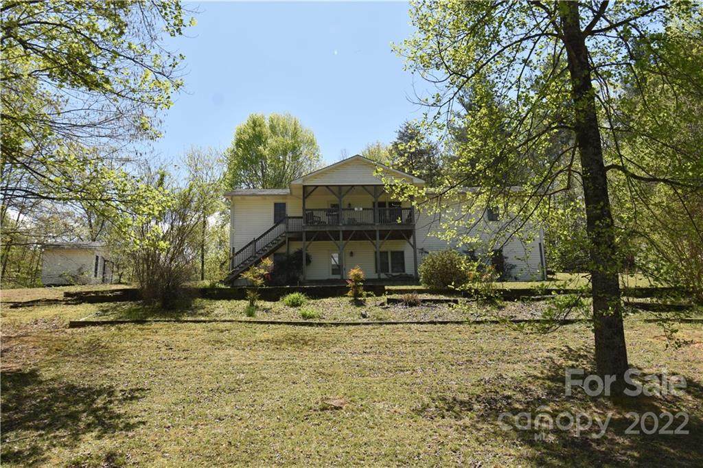 74 Vietor Lane - Photo 1