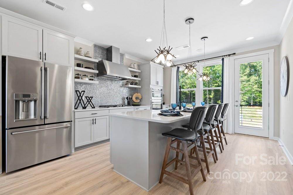 105 Reids Cove Drive - Photo 1
