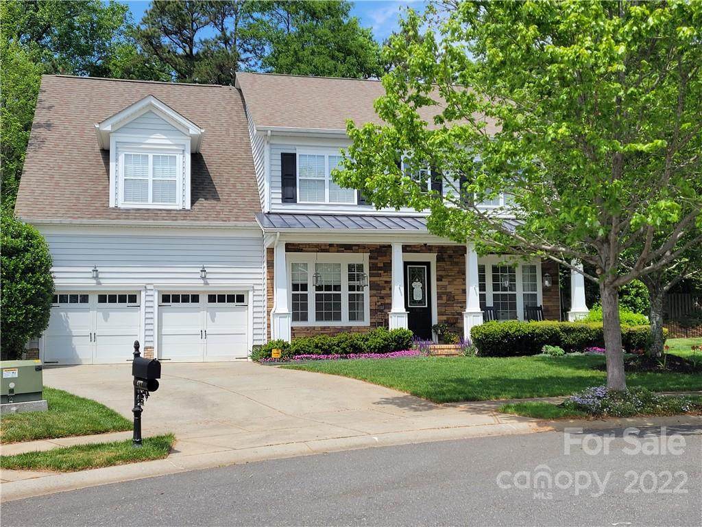 427 Presidio Drive - Photo 1