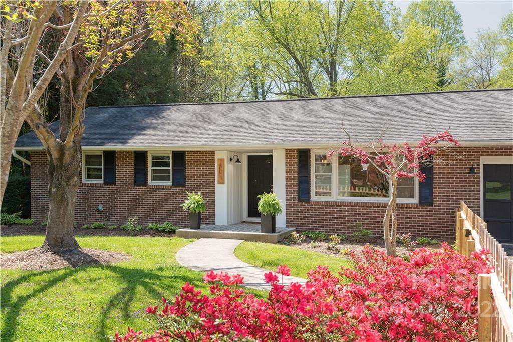 429 Harper Drive - Photo 1