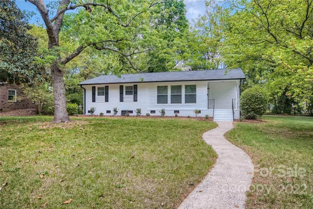 5415 Larchmont Avenue - Photo 1