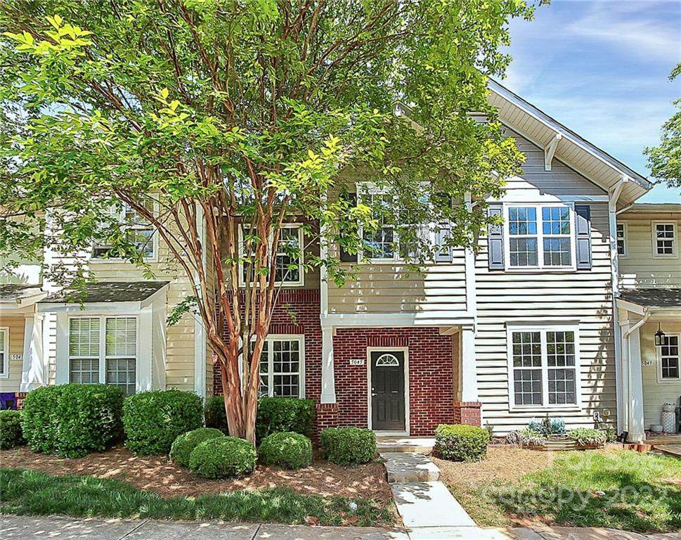 5045 Sunset Ridge Court - Photo 1