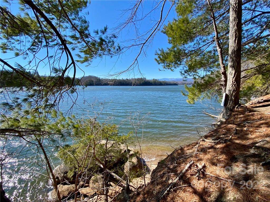 117 Crest View Drive - Photo 1