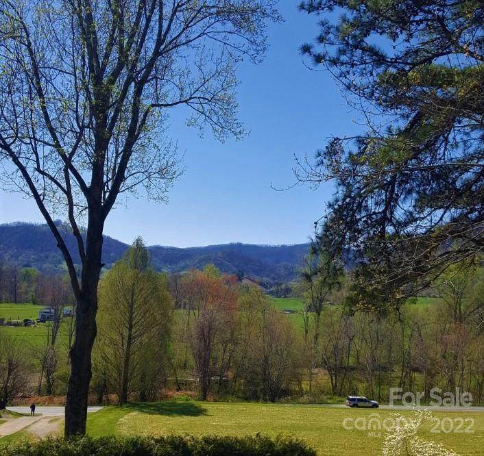 35 Cedarwood Drive - Photo 1